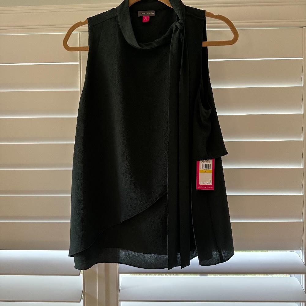 Vince Camuto Top NWT